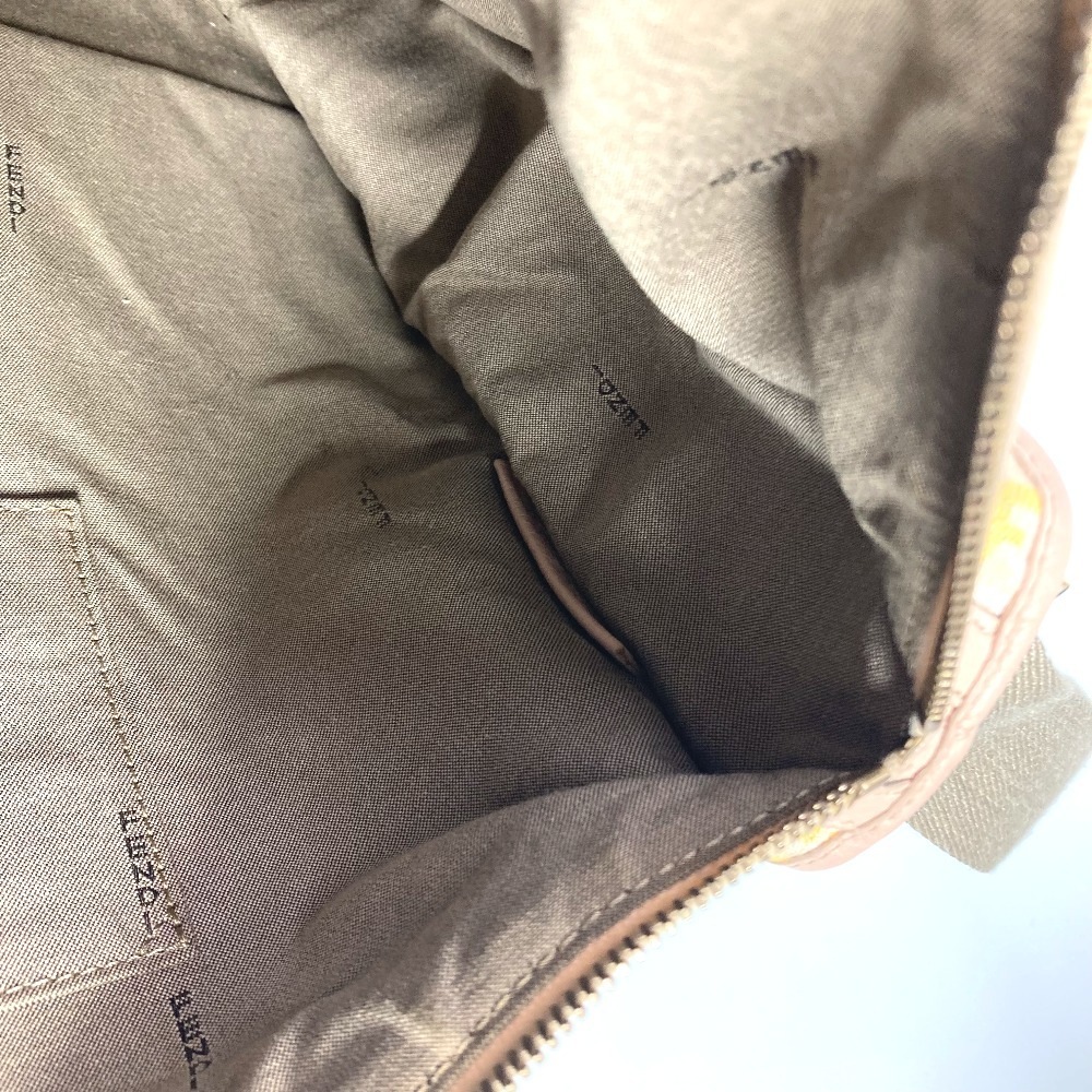 ショルダーバッグ ズッカ ロゴ カバン 斜め掛け チャーム付き レザー/キャンバス マルチカラー ショルダーバッグ ズッカ ロゴ カバン 斜め掛け チャーム付き レザー/キャンバス マルチカラー