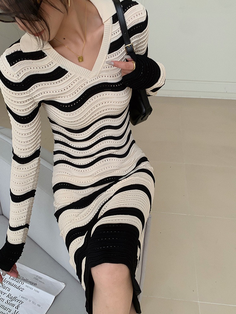 レディース ファッション 個性的なデザイン ストライプ ニット ドレス 女性 秋 ハイエンド センス ウエスト 長袖 ボトムス スカート ＳＭＬXL かわいい 大人可愛い きれいめ シンプル