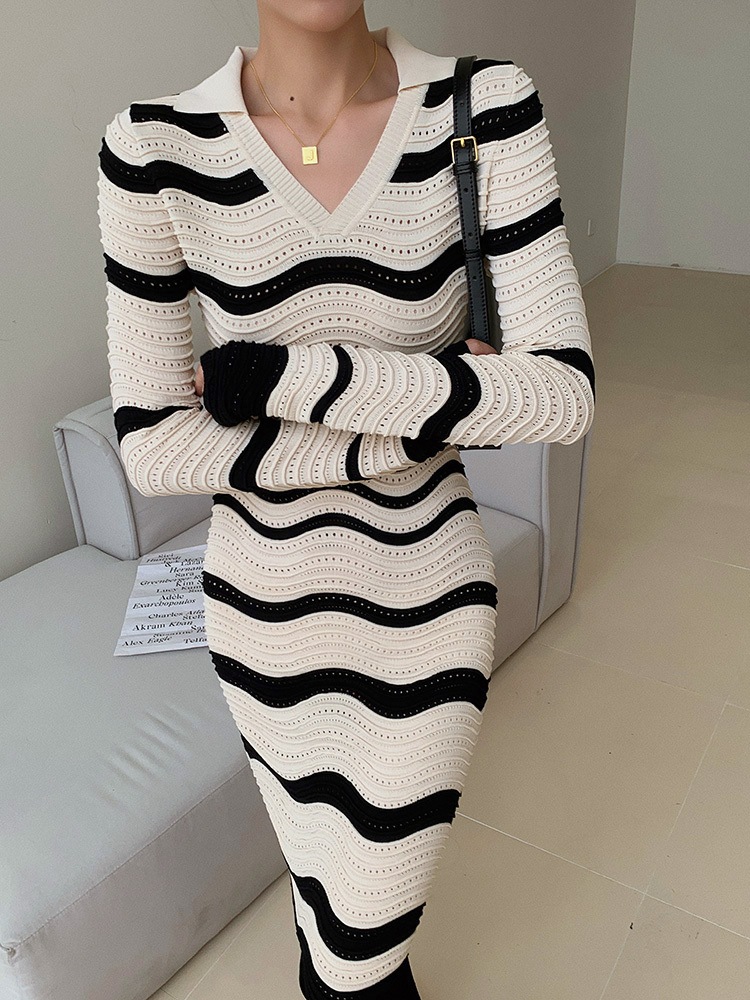 レディース ファッション 個性的なデザイン ストライプ ニット ドレス 女性 秋 ハイエンド センス ウエスト 長袖 ボトムス スカート ＳＭＬXL かわいい 大人可愛い きれいめ シンプル