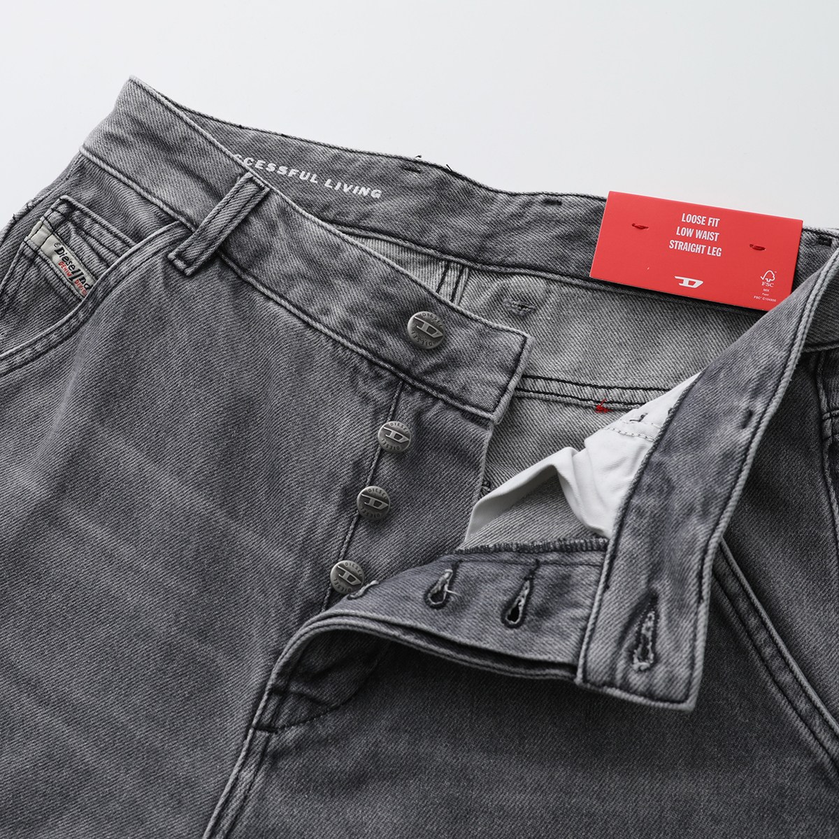 DIESEL ディーゼル ジーンズ D-SIRE-CARGO-D A13316 0DCBE レディース デニムパンツ カーゴパンツ ワイド ストレート コットン DIESEL ディーゼル ジーンズ D-SIRE-CARGO-D A13316 0DCBE レディース デニムパンツ カーゴパンツ ワイド ストレート コットン