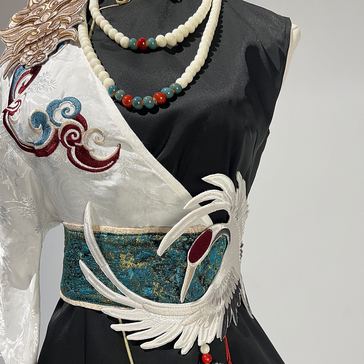 正規品デザイン劇新韓国cos要素上着ハーフスカート異域民族 正規品デザイン劇新韓国cos要素上着ハーフスカート異域民族