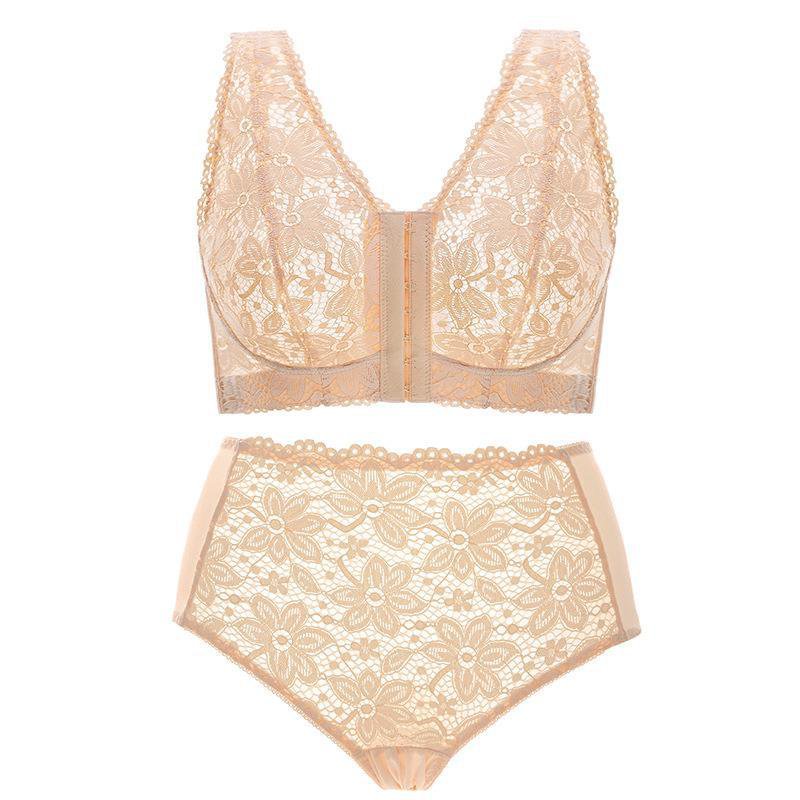 【小さく見せるブラセット】画期的な前後フックデザインはハイライト,前中心が高く設計されたからバストの膨らみを抑えた 【小さく見せるブラセット】画期的な前後フックデザインはハイライト,前中心が高く設計されたからバストの膨らみを抑えた