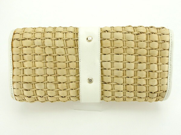 クラッチバッグ ターンロック ナチュラル×ホワイト×ライトゴールド レディース 中古 クラッチバッグ ターンロック ナチュラル×ホワイト×ライトゴールド レディース 中古