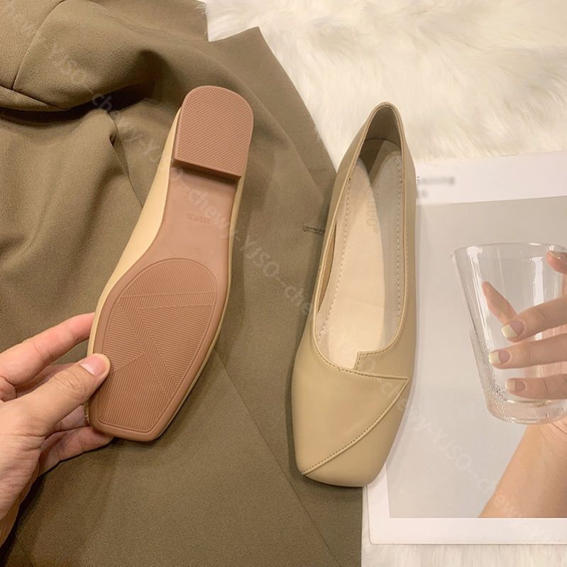 500円OFFクーポン パンプス ローヒール ウェディングシューズ フラットヒール ビジュー キャバ 結婚式 パーティー レディース 靴 痛くない 歩きやすい グリッター キラキラ スクエアトゥ お呼 500円OFFクーポン パンプス ローヒール ウェディングシューズ フラットヒール ビジュー キャバ 結婚式 パーティー レディース 靴 痛くない 歩きやすい グリッター キラキラ スクエアトゥ お呼