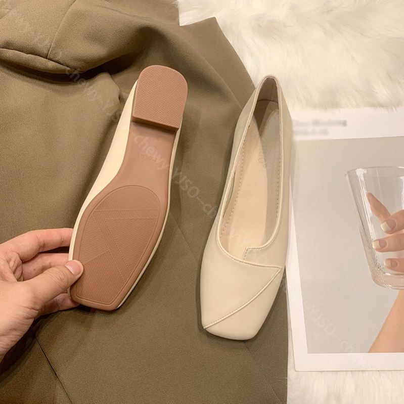 500円OFFクーポン パンプス ローヒール ウェディングシューズ フラットヒール ビジュー キャバ 結婚式 パーティー レディース 靴 痛くない 歩きやすい グリッター キラキラ スクエアトゥ お呼 500円OFFクーポン パンプス ローヒール ウェディングシューズ フラットヒール ビジュー キャバ 結婚式 パーティー レディース 靴 痛くない 歩きやすい グリッター キラキラ スクエアトゥ お呼