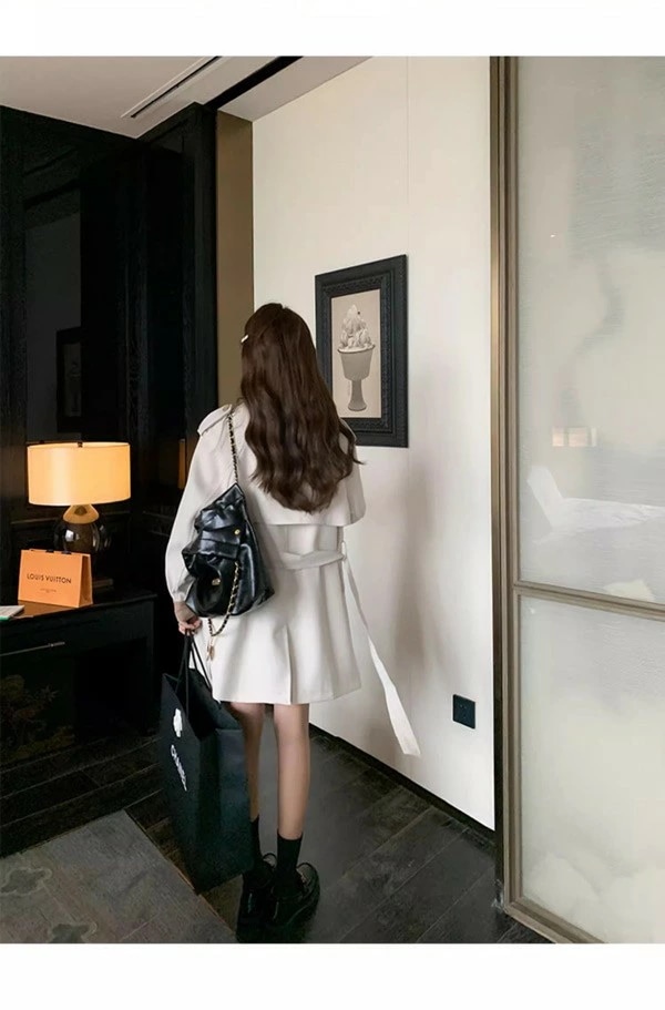 トレンチコート レディース 切り替え 春秋コート ショートコート イギリス風 スプリングコート 春コート アウター オシャレ 上品 ゆったり 無地 通勤 着痩せ カジュアル 韓国風 オフホワイト 白