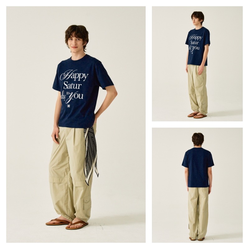 ★人気★【SATUR】★Happy Saturday Typo Graphic T-Shir.t★ SATUR】 HAPPY SATURDAY TYPO GRAPHIC 絶妙なデザイン T-SHIRT