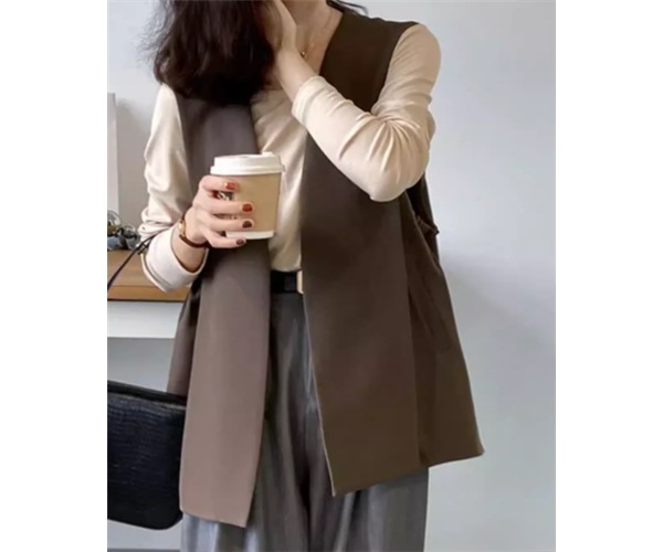 レディース トップス ベスト 前開き ミドル丈 袖なし ノースリーブ 異国風 大人可愛い シンプル カジュアル おしゃれ レトロ ボーイッシュ ルーズ 個性的 クール ナチュラル 知的 ハンサム レディース トップス ベスト 前開き ミドル丈 袖なし ノースリーブ 異国風 大人可愛い シンプル カジュアル おしゃれ レトロ ボーイッシュ ルーズ 個性的 クール ナチュラル 知的 ハンサム