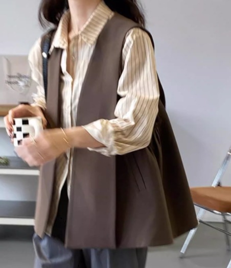 レディース トップス ベスト 前開き ミドル丈 袖なし ノースリーブ 異国風 大人可愛い シンプル カジュアル おしゃれ レトロ ボーイッシュ ルーズ 個性的 クール ナチュラル 知的 ハンサム レディース トップス ベスト 前開き ミドル丈 袖なし ノースリーブ 異国風 大人可愛い シンプル カジュアル おしゃれ レトロ ボーイッシュ ルーズ 個性的 クール ナチュラル 知的 ハンサム