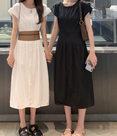 ワンピース　ロングワンピース　ロング　膝丈　マキシ　マキシワンピース　 シャツワンピース　ｔシャツワンピース　フレア　フリル　シフォン　ワイド　オーバーサイズ 韓国 大人可愛い　おしゃれ　カワイイ