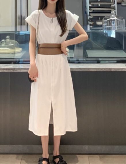 ワンピース　ロングワンピース　ロング　膝丈　マキシ　マキシワンピース　 シャツワンピース　ｔシャツワンピース　フレア　フリル　シフォン　ワイド　オーバーサイズ 韓国 大人可愛い　おしゃれ　カワイイ