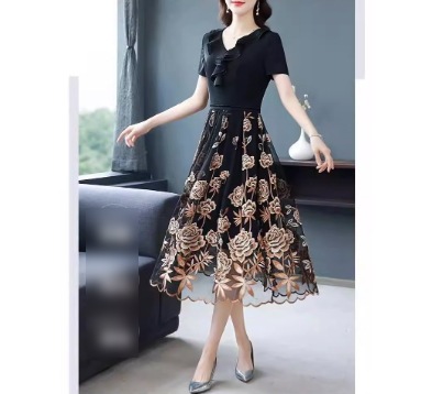 ワンピース ミモレ ミモレ丈 ロング ロング丈 袖あり 半袖 Vネック Aライン 刺繍 シフォン フリル 快適 着心地 きれいめ 大人 上品 おしゃれ お洒落 かっこいい レトロ 大人女子 こなれ感