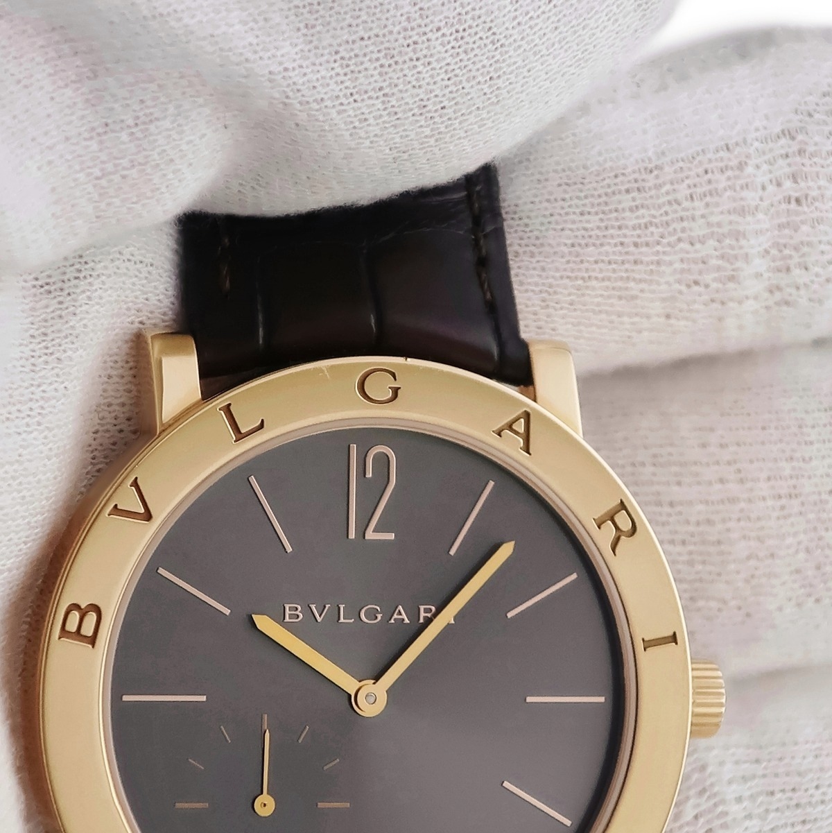 ブルガリブルガリ 102505 BBP41GXTRO 手巻き メンズ K18PG無垢 グレー 3年保証 ブルガリブルガリ 102505 BBP41GXTRO 手巻き メンズ K18PG無垢 グレー 3年保証