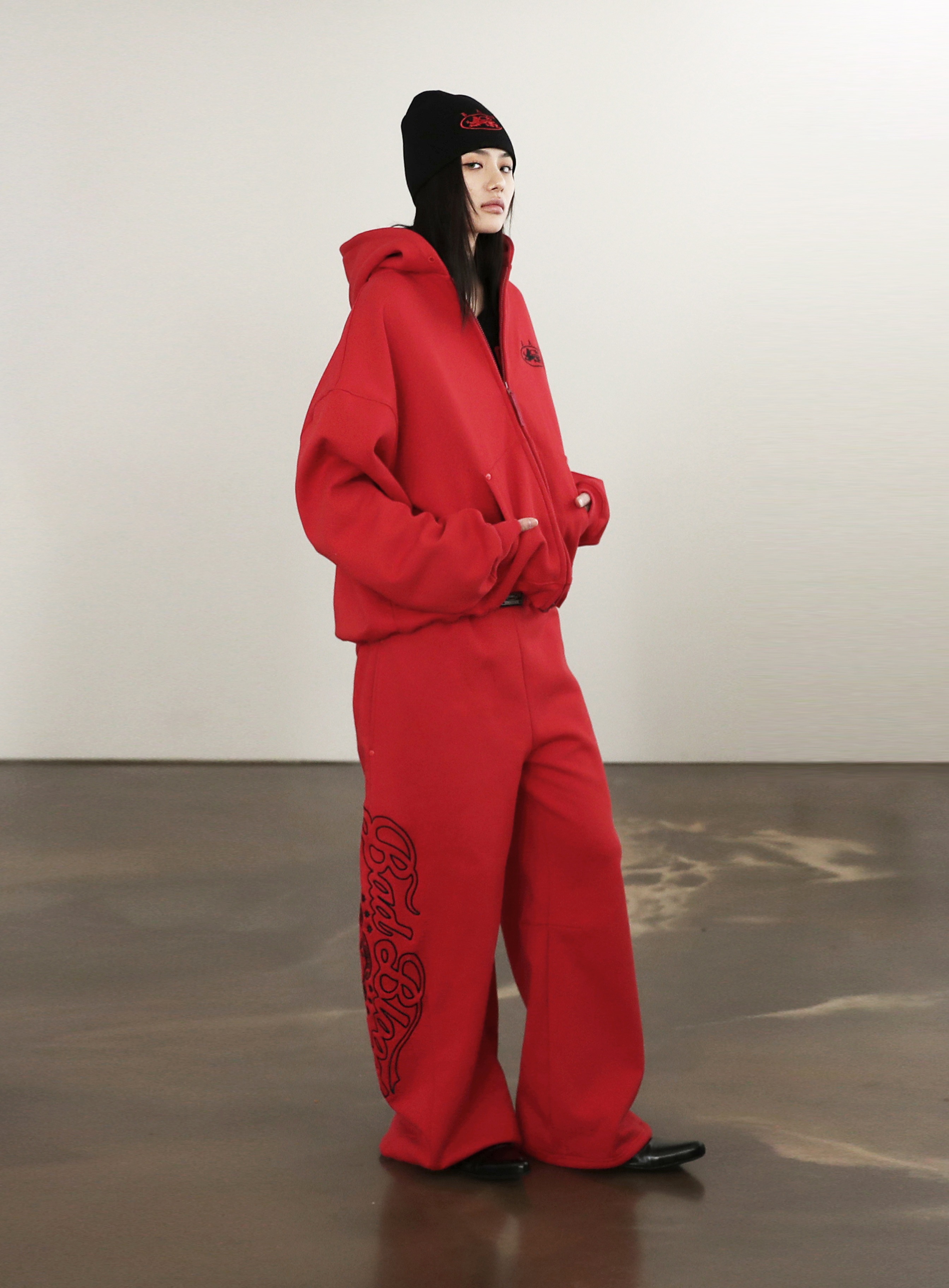 BADBLOOD ♥ Mystic Capsule Hooded Zip-Up /追跡付 BADBLOOD】 クラシックスタイル MYSTIC CAPSULE HOODED ZIP-UP : RED
