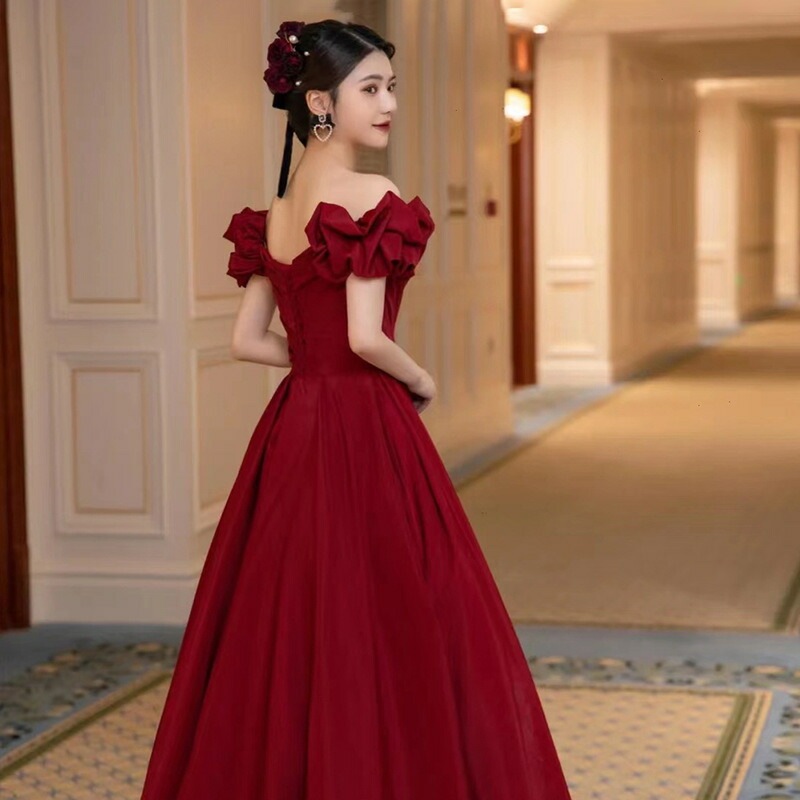 結婚式ドレス 二次会ドレス ワイン赤 オフショルダー サテンドレス ゲストドレス ロング ワインレッド 結婚式 二次会 パーティードレス ロングドレス イブニングドレス 発表会ドレス 無地 可愛い オ