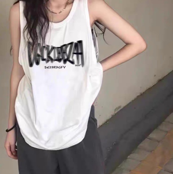 レディース トップス タンクトップ 袖なし ノースリーブ Uネック ラウンドネック Iライン オーバーサイズ ストリート シンプル カジュアル おしゃれ かっこいい こなれ感 ラフ メンズライク レディース トップス タンクトップ 袖なし ノースリーブ Uネック ラウンドネック Iライン オーバーサイズ ストリート シンプル カジュアル おしゃれ かっこいい こなれ感 ラフ メンズライク