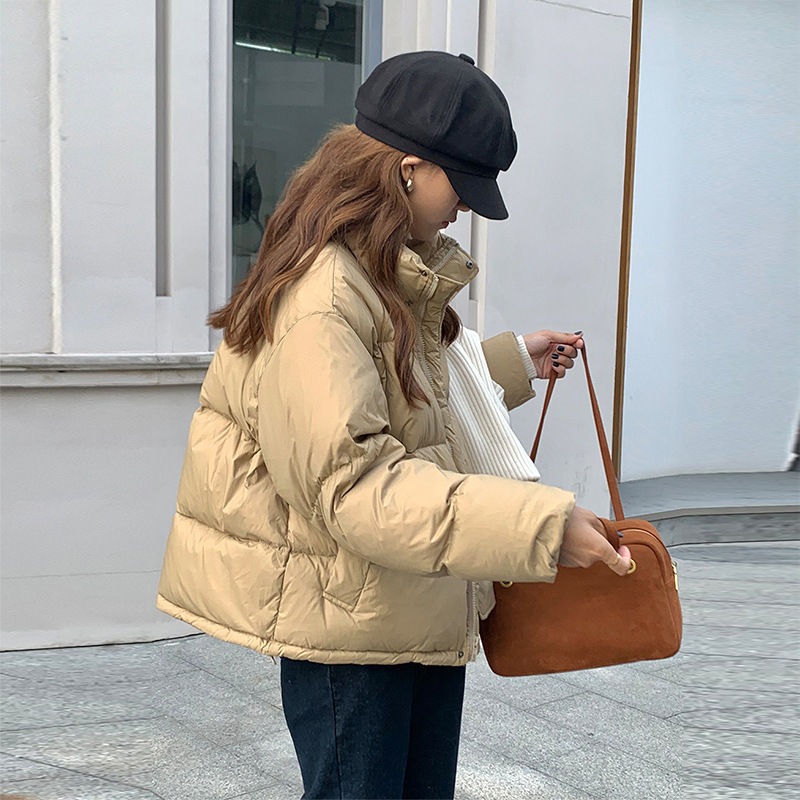 女性のための白いショートダウンジャケット2024新しい韓国スタイルのホワイトダックダウン肥厚スリムスタンドカラー小さな冬コート 女性のための白いショートダウンジャケット2024新しい韓国スタイルのホワイトダックダウン肥厚スリムスタンドカラー小さな冬コート