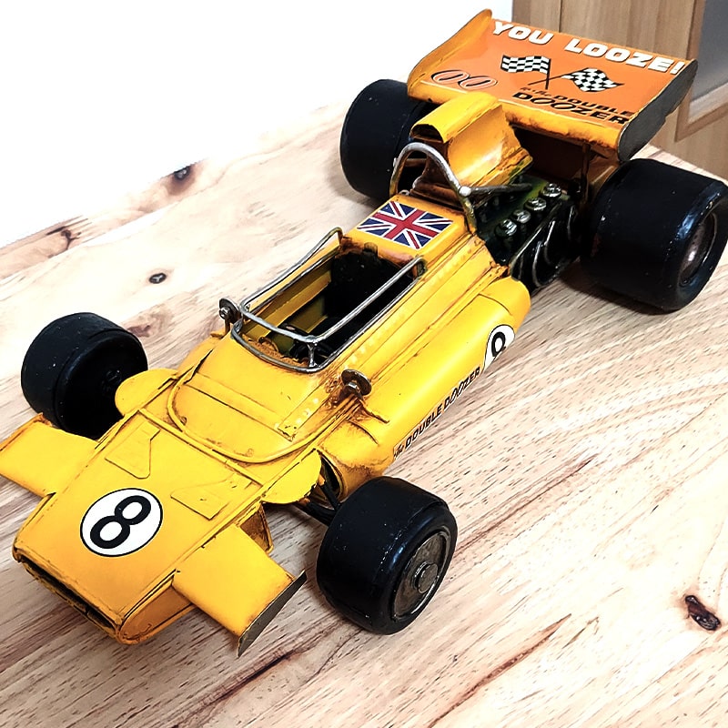 ヴィンテージカー 車 アンティーク レーシングカー イエロー