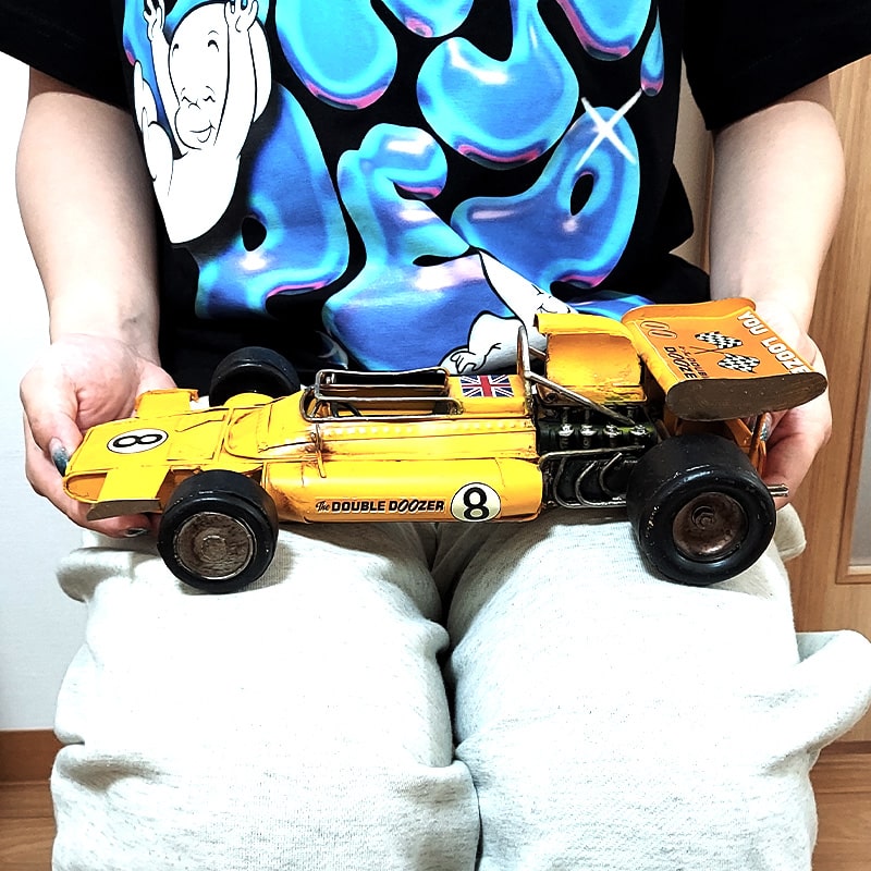 ヴィンテージカー 車 アンティーク レーシングカー イエロー