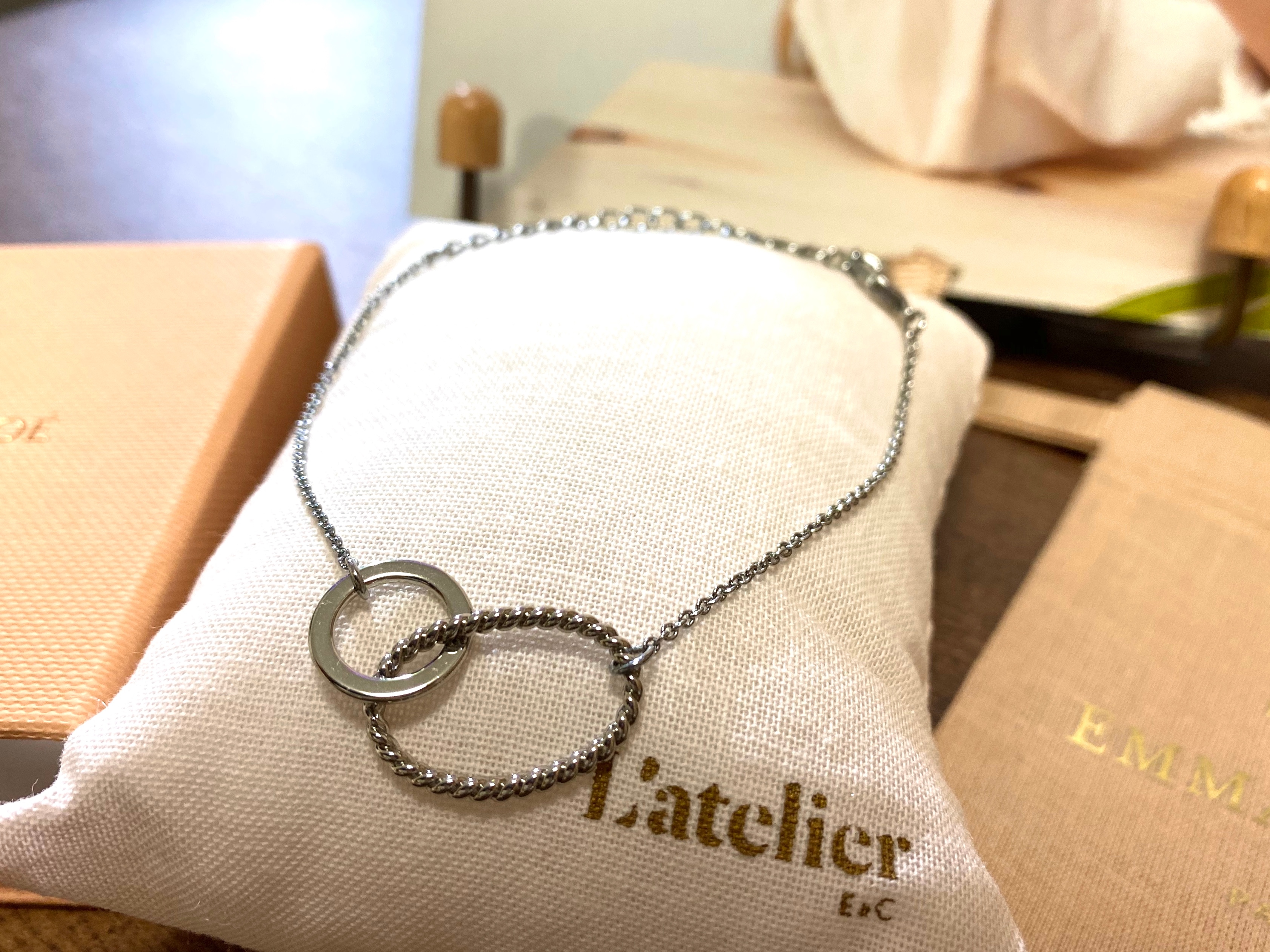 シルバー ダブルリング ブレスレット アレルギーフリー シルバー ダブルリング ブレスレット アレルギーフリー