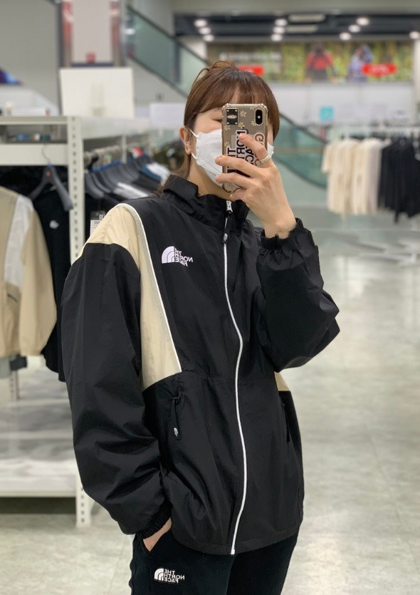 RESTON JACKET NJ3LN01 マウンテンパーカー ウィンドブレーカー スタンド ジッパー ジャケット ノースフェイス ホワイトラベル  WHITE LABEL 韓国 限定 新作 2022