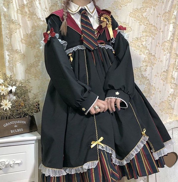 【期間特典】ワンピース ロリータ ハイウエスト 膝丈 学生風 魔法使い レディース ゴスロリ 制服 Aライン ロリィタファッション フリル 長袖 コスチューム ハロウィン パーティ イベント 文化祭 【期間特典】ワンピース ロリータ ハイウエスト 膝丈 学生風 魔法使い レディース ゴスロリ 制服 Aライン ロリィタファッション フリル 長袖 コスチューム ハロウィン パーティ イベント 文化祭
