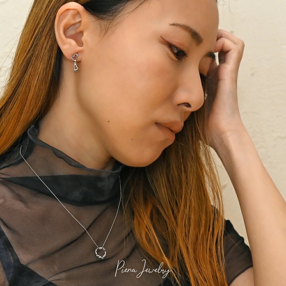 me on 誕生石 ダブルハート イヤリング K10WG ロジウムコーティング プラチナ仕上げ me on 誕生石 ダブルハート イヤリング K10WG ロジウムコーティング プラチナ仕上げ