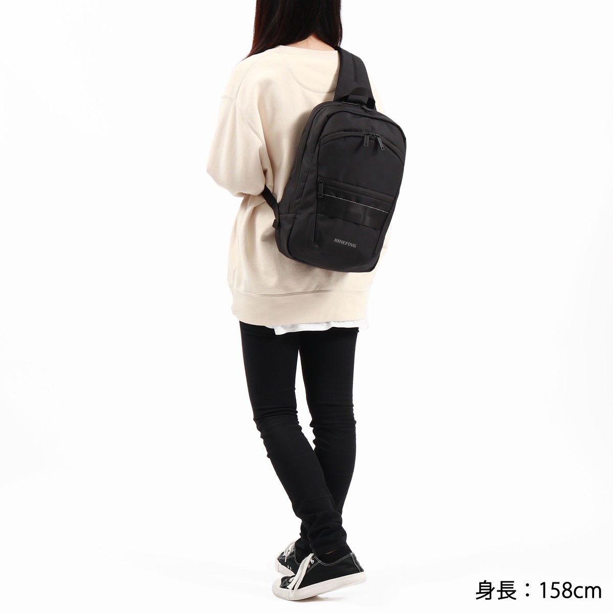 日本正規品 ボディバッグ MFC COLLECTION SLING WR ショルダーバッグ 7.3L A4 大容量 縦型 PC収納 BRA231L43