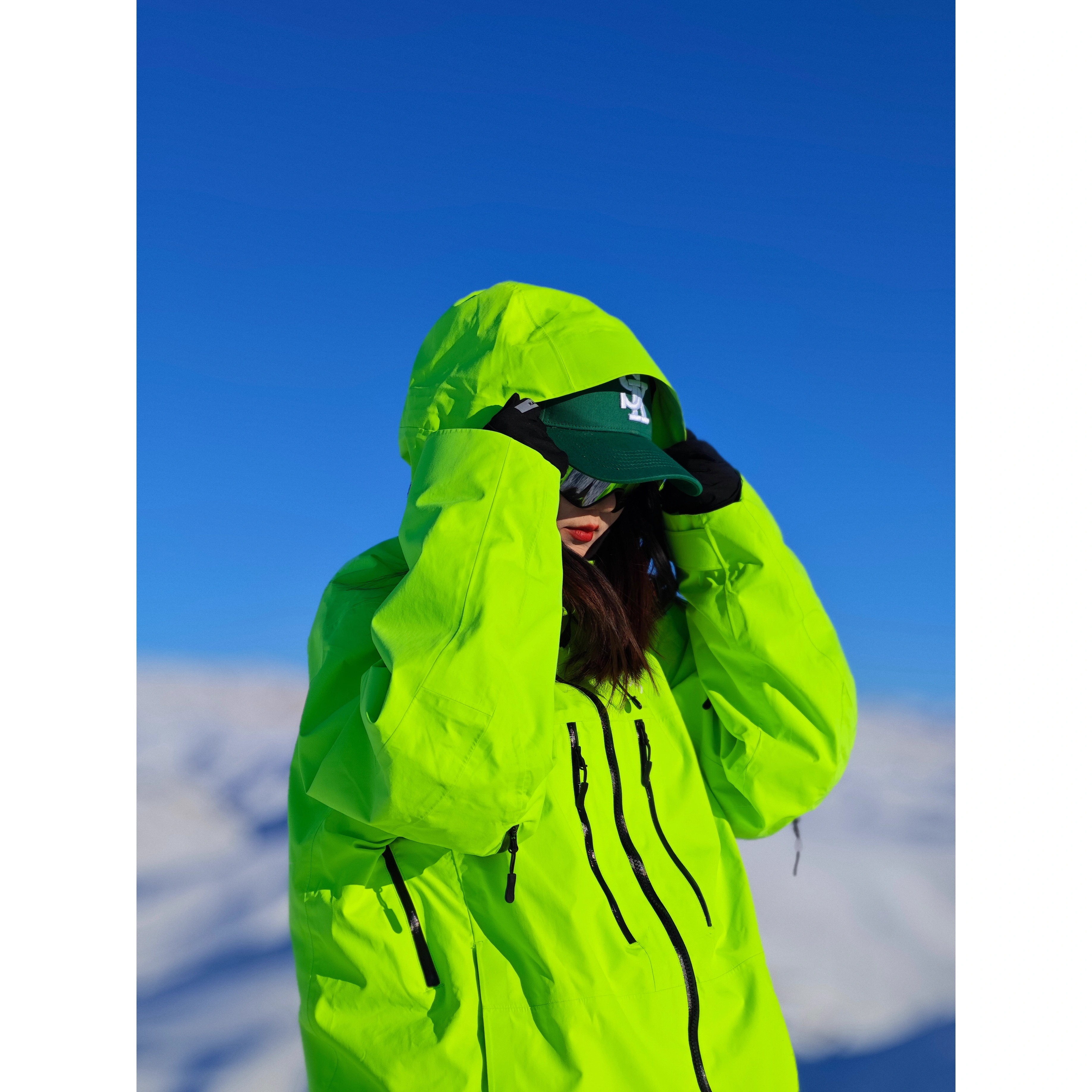 スノーボードウェア 2024 2025 単品 トップス メンズ レディース ジャケット アウター パーカー ゆったり 黒 白 韓国風 防風 防水 防寒着 スノーウェア スキーウェア スノボウェア スノーボードウェア 2024 2025 単品 トップス メンズ レディース ジャケット アウター パーカー ゆったり 黒 白 韓国風 防風 防水 防寒着 スノーウェア スキーウェア スノボウェア