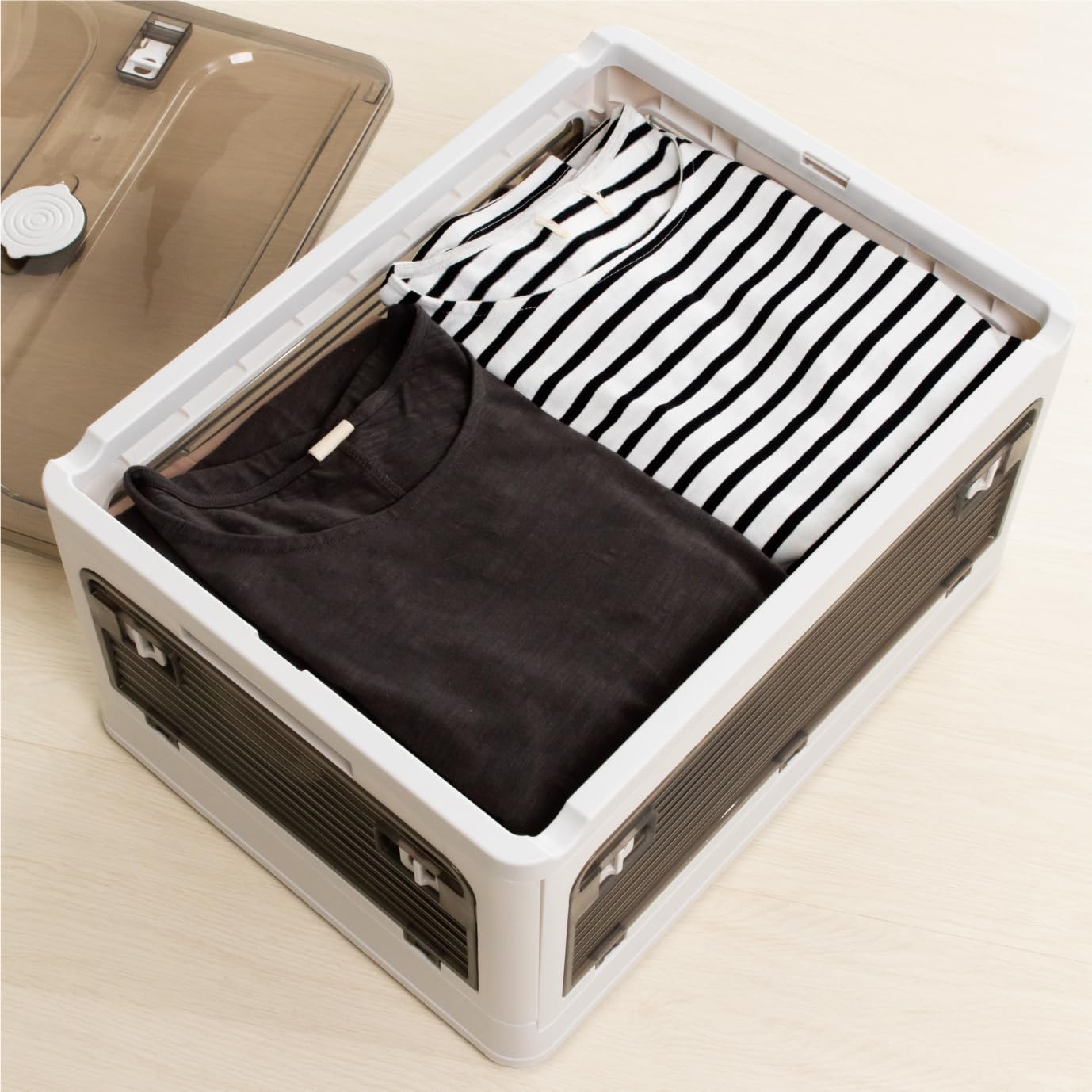 折りたたみ式収納ボックス Mサイズ ホワイト 蓋付き 積み重ね 全方向から取り出せる 収納ケース 収納 折り畳み コンテナ ボックス プラスチック キャスター付き 組立簡単 [W47xD35xH24]