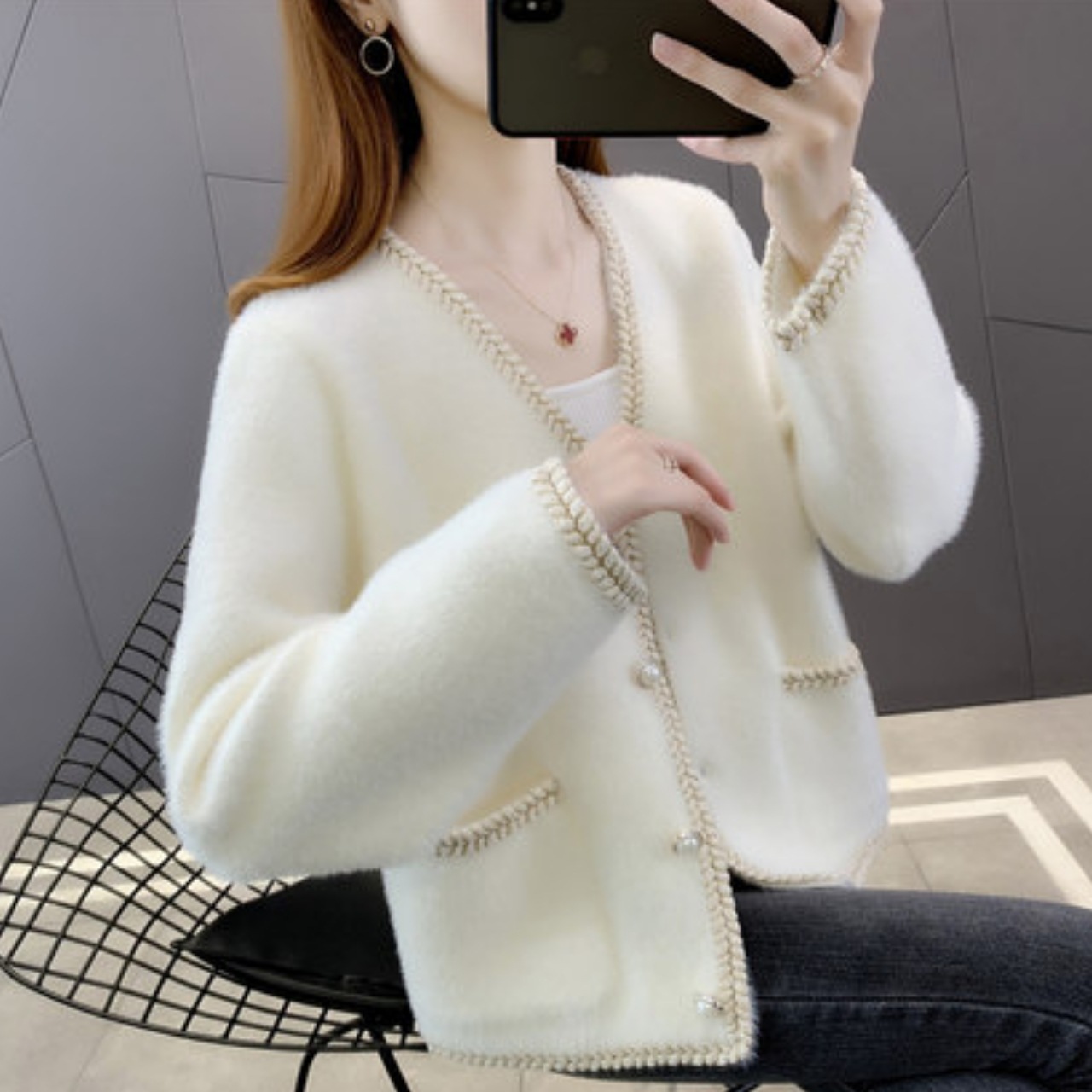 トップス カーディガン レディース Vネック 長袖 上着 袖あり ポケット ボタン 前ボタン 大人可愛い 大人女子 エレガント セクシー かわいい おしゃれ こなれ感 ラフ 個性的 クール フォーマル トップス カーディガン レディース Vネック 長袖 上着 袖あり ポケット ボタン 前ボタン 大人可愛い 大人女子 エレガント セクシー かわいい おしゃれ こなれ感 ラフ 個性的 クール フォーマル