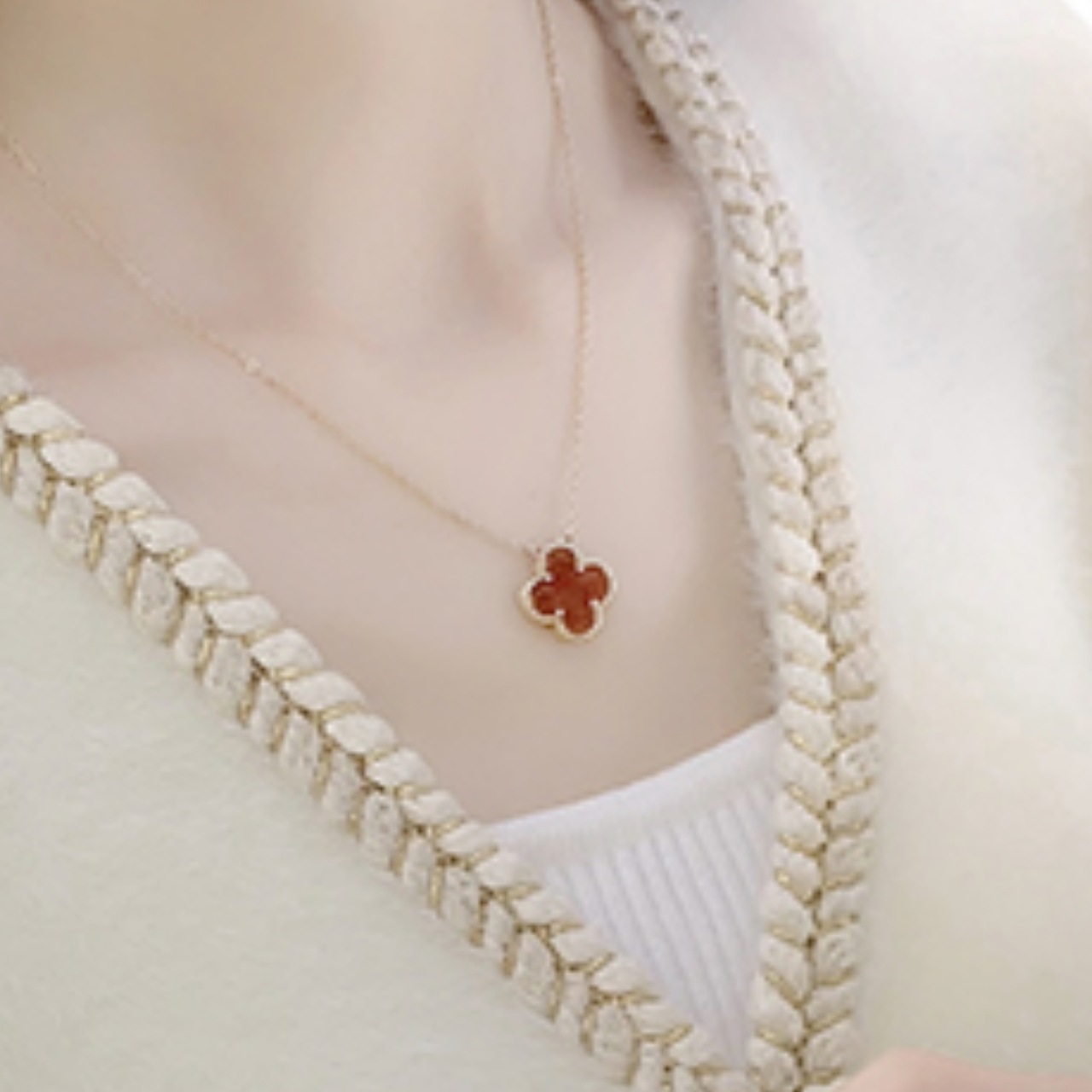 トップス カーディガン レディース Vネック 長袖 上着 袖あり ポケット ボタン 前ボタン 大人可愛い 大人女子 エレガント セクシー かわいい おしゃれ こなれ感 ラフ 個性的 クール フォーマル トップス カーディガン レディース Vネック 長袖 上着 袖あり ポケット ボタン 前ボタン 大人可愛い 大人女子 エレガント セクシー かわいい おしゃれ こなれ感 ラフ 個性的 クール フォーマル