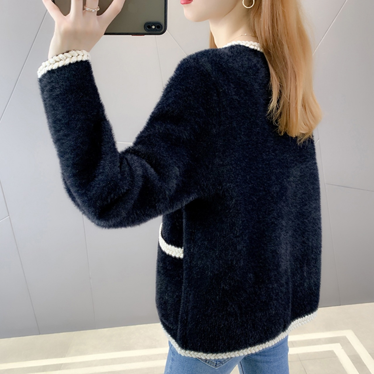 トップス カーディガン レディース Vネック 長袖 上着 袖あり ポケット ボタン 前ボタン 大人可愛い 大人女子 エレガント セクシー かわいい おしゃれ こなれ感 ラフ 個性的 クール フォーマル トップス カーディガン レディース Vネック 長袖 上着 袖あり ポケット ボタン 前ボタン 大人可愛い 大人女子 エレガント セクシー かわいい おしゃれ こなれ感 ラフ 個性的 クール フォーマル