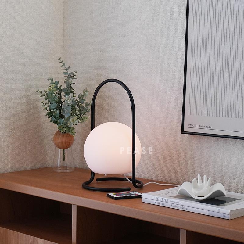 ハンドル付き ボールライト ランプ 16色 リモコン付き USB充電 ポータブル 持ち運び テーブルライト 照明 おしゃれ シンプル 北欧 韓国インテリア ハンドル付き ボールライト ランプ 16色 リモコン付き USB充電 ポータブル 持ち運び テーブルライト 照明 おしゃれ シンプル 北欧 韓国インテリア