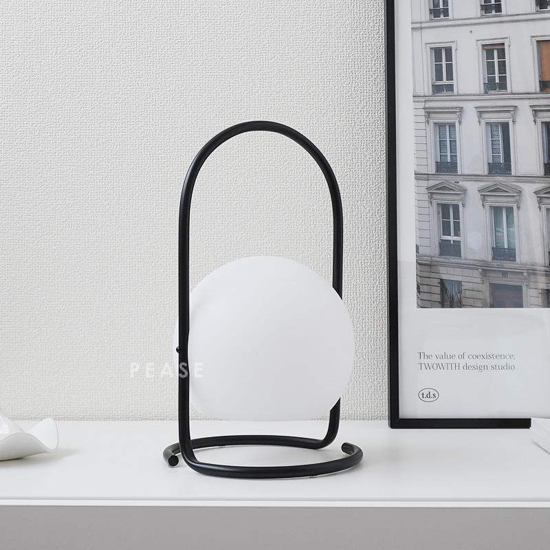 ハンドル付き ボールライト ランプ 16色 リモコン付き USB充電 ポータブル 持ち運び テーブルライト 照明 おしゃれ シンプル 北欧 韓国インテリア ハンドル付き ボールライト ランプ 16色 リモコン付き USB充電 ポータブル 持ち運び テーブルライト 照明 おしゃれ シンプル 北欧 韓国インテリア