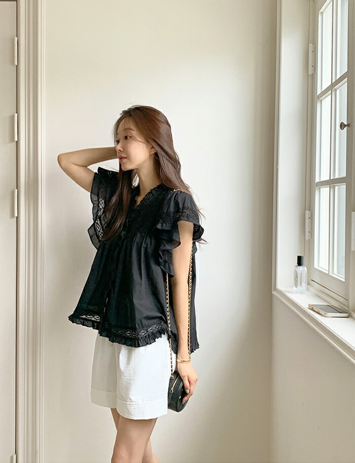 [メガ割りSALE]コットンレース半袖フリルピンタックブラウス