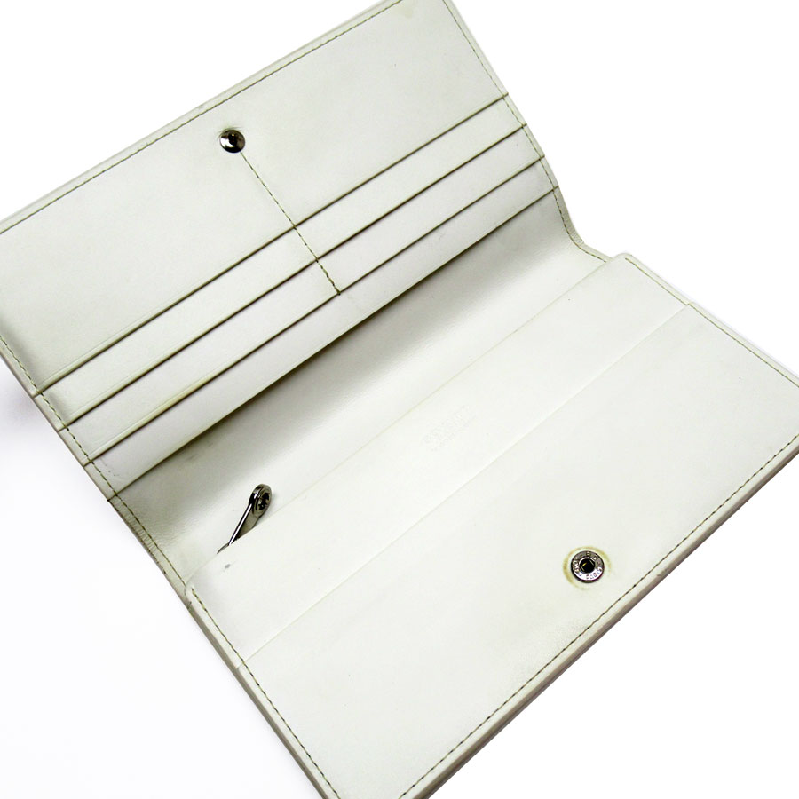 ゴヤール GOYARD 二つ折り長財布 レザー ホワイト系 ユニセックス t19234a ゴヤール GOYARD 二つ折り長財布 レザー ホワイト系 ユニセックス t19234a