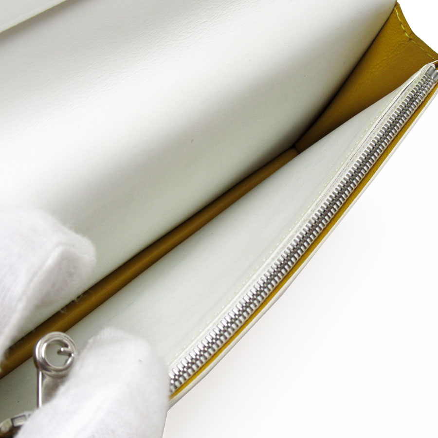 ゴヤール GOYARD 二つ折り長財布 レザー ホワイト系 ユニセックス t19234a ゴヤール GOYARD 二つ折り長財布 レザー ホワイト系 ユニセックス t19234a