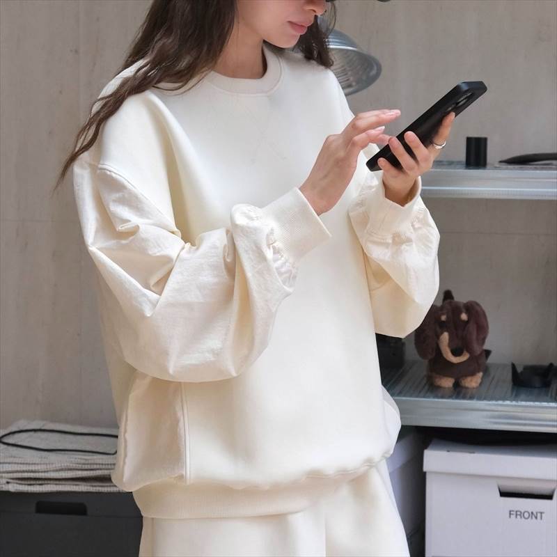 トップス レディース カットソー プルオーバー ワイド 個性的 春 秋 冬 長袖 ボリューム袖 ラウンドネック 切り替えデザイン ネイビー オフホワイト 無地 フリーサイズ 異素材MIX オフィス 学