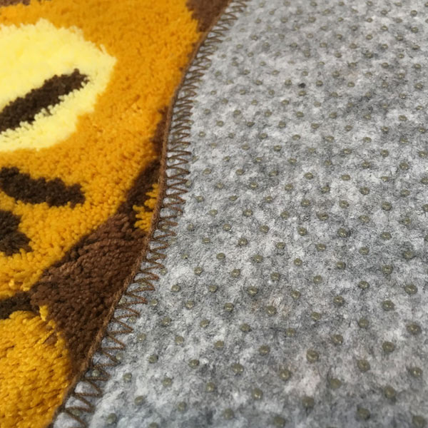 アクセントマット 停車 となりのトトロ ( キャラクター トトロ マット ) アクセントマット 停車 となりのトトロ ( キャラクター トトロ マット )