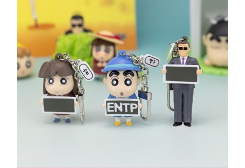 Qoo10] クレヨンしんちゃん MBTI キーリング