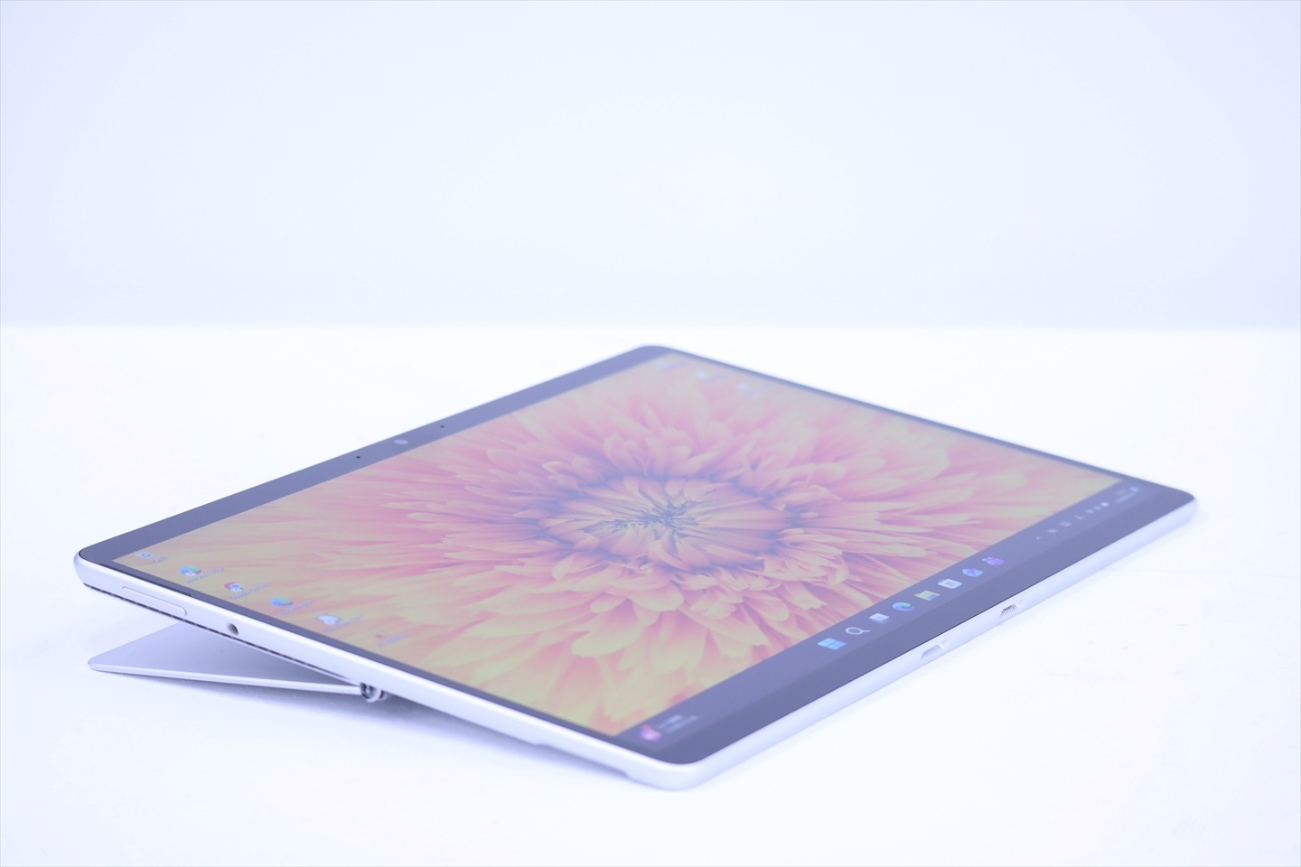 即配 良品 バッテリー良 2021年快速モデル 11世代Corei5 Surface Pro8 i5-1145G7 16G 256G 13.0タッチ Wi-Fi6 キーボード追加可 A+AA評価_1