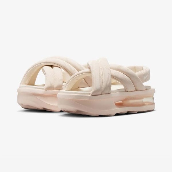 Qoo10] NIKE W AIR MAX ISLA SANDA
