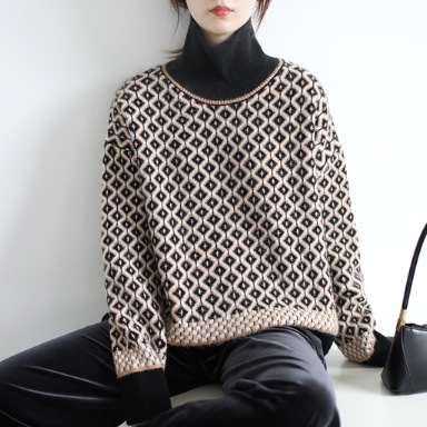 ニット セーター 魅せる トップス プルオーバー ブラック 黒 レギュラー丈 袖あり 長袖