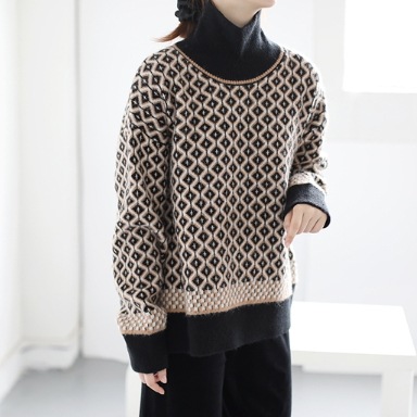 ニット セーター 魅せる トップス プルオーバー ブラック 黒 レギュラー丈 袖あり 長袖