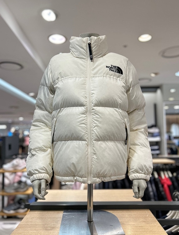 NJ3NQ83C/WS NUPTSE ON BALL JACKET NJ3NQ83C/WS NUPTSE ON BALL JACKET
