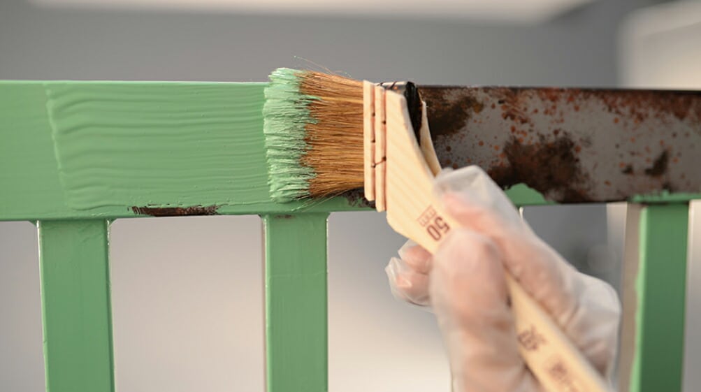 （まとめ買い）油性高耐久鉄部用 ツヤ消し白 1.6L [x3]