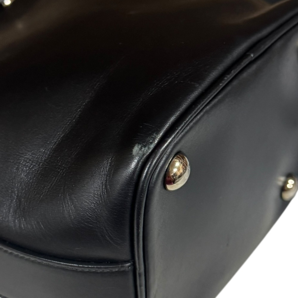 サンローラン スタッズ エマニュエルバケット ショルダーバッグ レザー 357603 ブラック SAINT LAURENT 中古 サンローラン スタッズ エマニュエルバケット ショルダーバッグ レザー 357603 ブラック SAINT LAURENT 中古