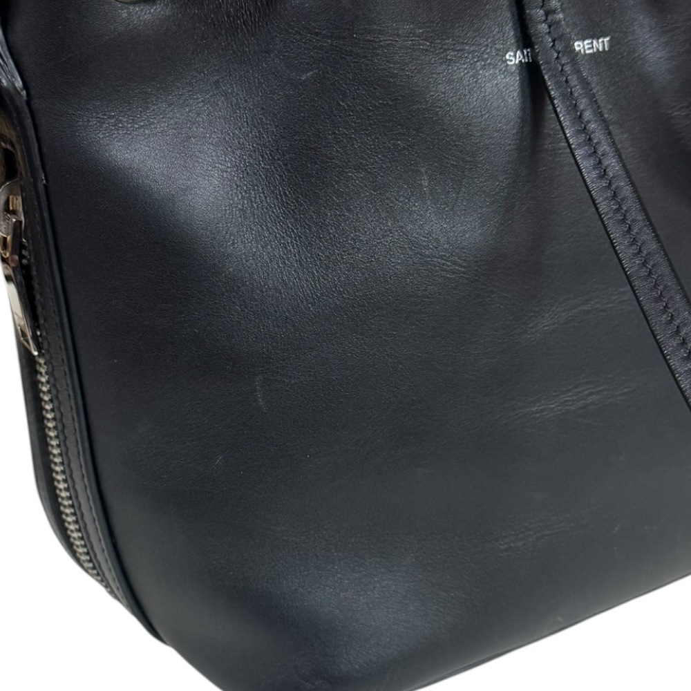 サンローラン スタッズ エマニュエルバケット ショルダーバッグ レザー 357603 ブラック SAINT LAURENT 中古 サンローラン スタッズ エマニュエルバケット ショルダーバッグ レザー 357603 ブラック SAINT LAURENT 中古