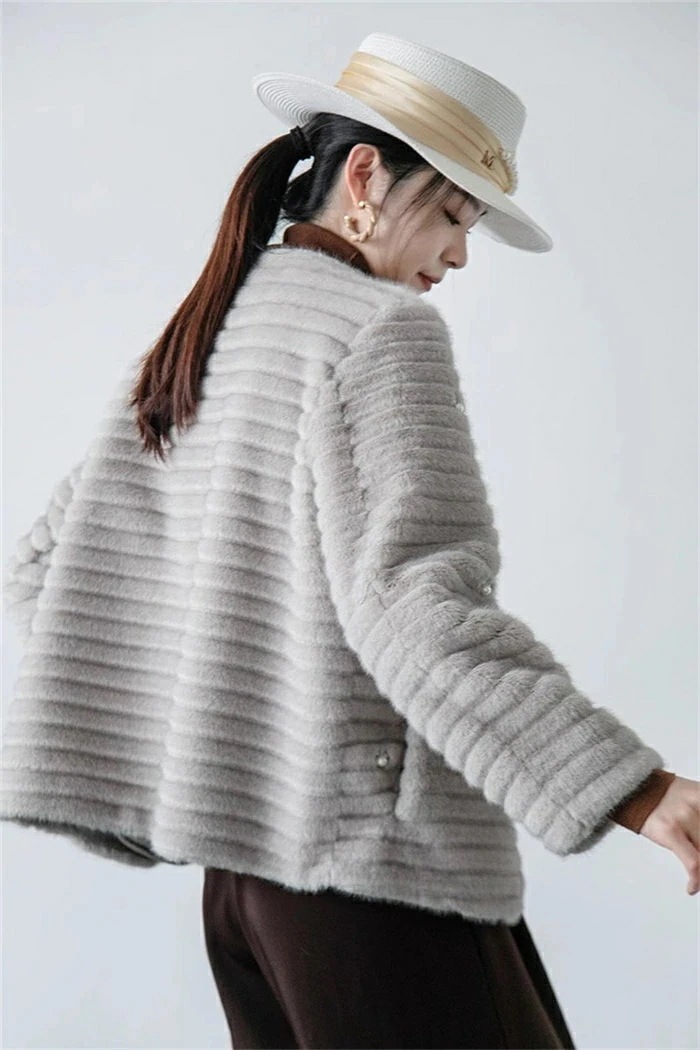 Hot!!!ファーコート レディース ショート ファージャケット レディース アウター もこもこ ボアコート 秋冬 冬 ファー 毛皮コート 厚手 防寒 暖かい 大きいサイズ ゆったり 体型カバー おし Hot!!!ファーコート レディース ショート ファージャケット レディース アウター もこもこ ボアコート 秋冬 冬 ファー 毛皮コート 厚手 防寒 暖かい 大きいサイズ ゆったり 体型カバー おし